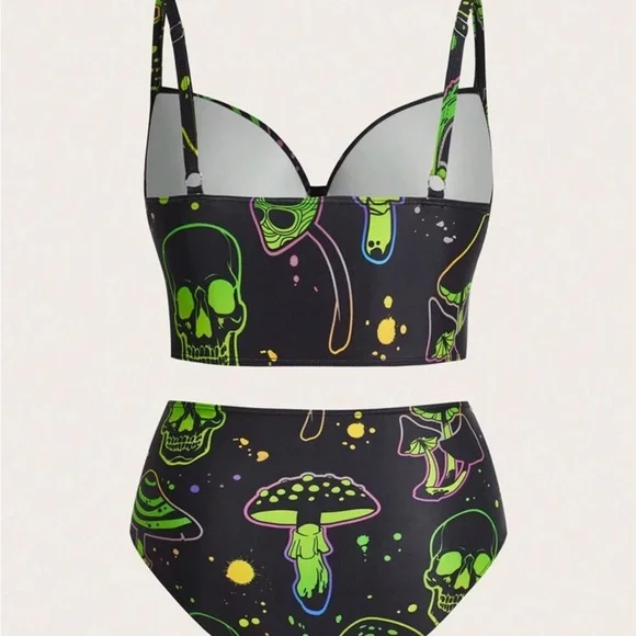 Graphic Bikini Set - Picture 2 of 5